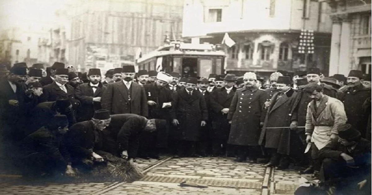 İSTANBULUN KURTULUŞUNUN 100. YILI