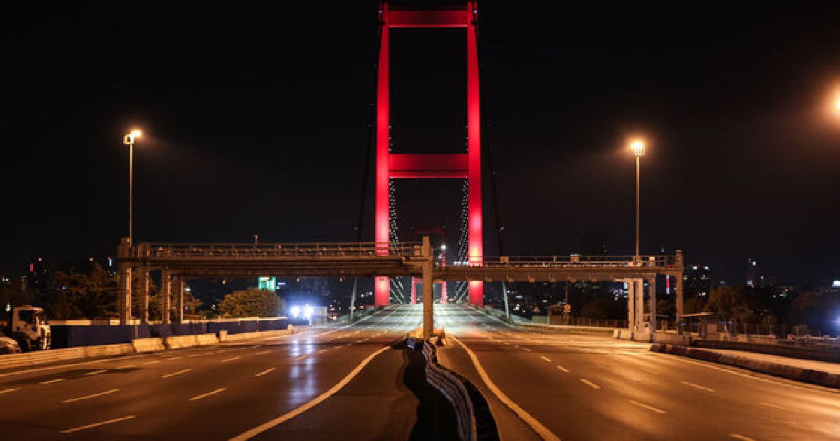 15 TEMMUZ ŞEHİTLER KÖPRÜSÜNÜN TRAFİĞE KAPATILMASI KARARI İPTAL EDİLDİ