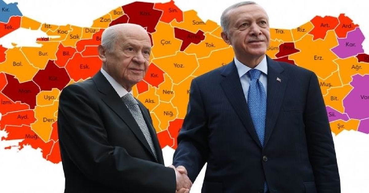 AK PARTİ İSTANBULDA  2 İLÇEYİ MHP YE BIRAKTI