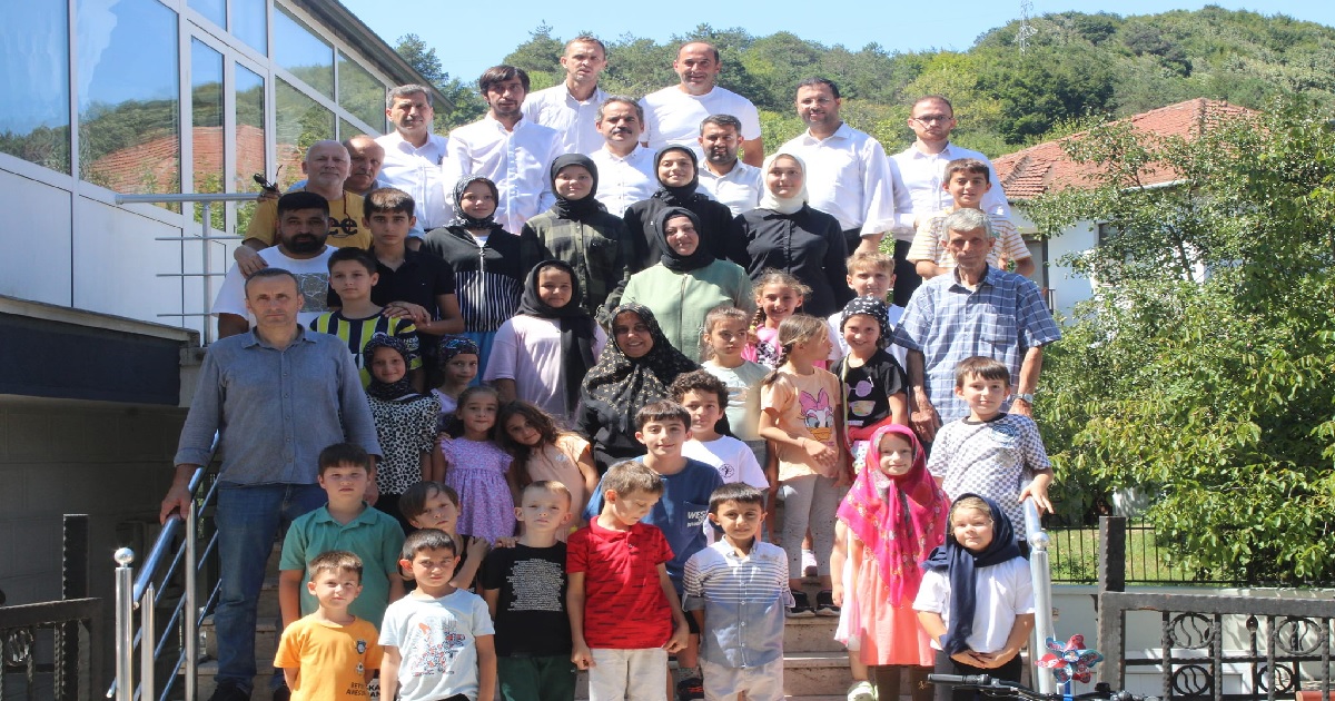 MEHMET NEBİ KAYA YENİ KÖY CAMİİ’DE ÖĞRENCİLER İLE BİR ARAYA GELDİ