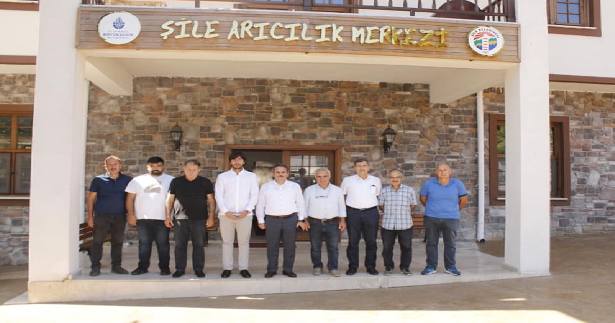 ŞİLE KAYMAKAMI MEHMET NEBİ KAYA, ŞİLE ARICILIK MERKEZİNE ZİYARETTE BULUNDU